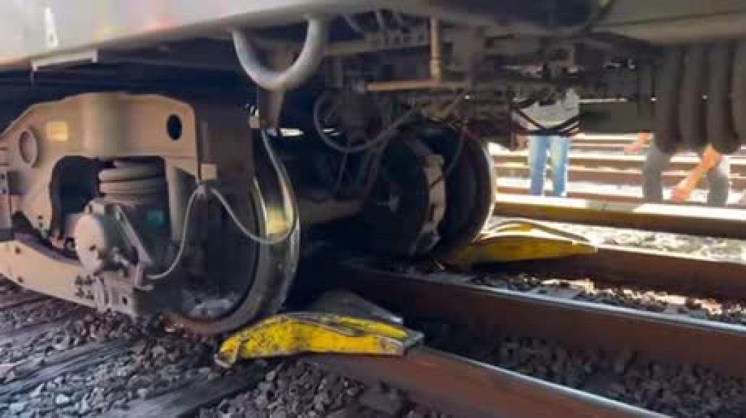 ⁣Re-railing a derailed train